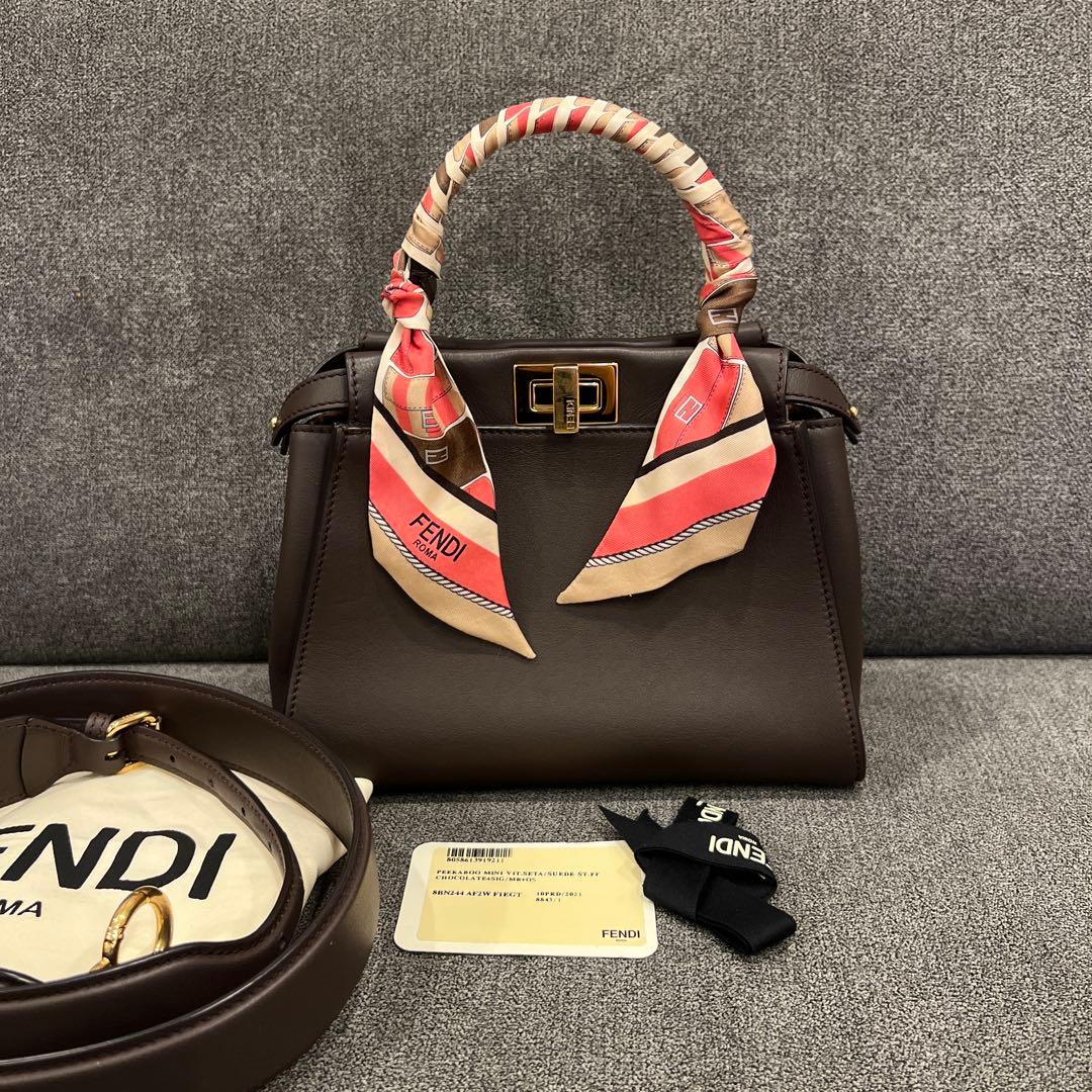 FENDI ピーカブー　ミニピーカブー　ブラウン