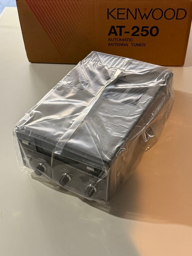 【希少・未使用品】KENWOOD AT-250 アンテナチューナー 付属品完備