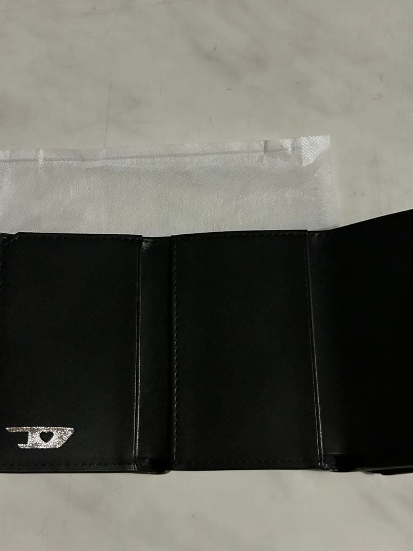 DIESEL 三つ折り財布