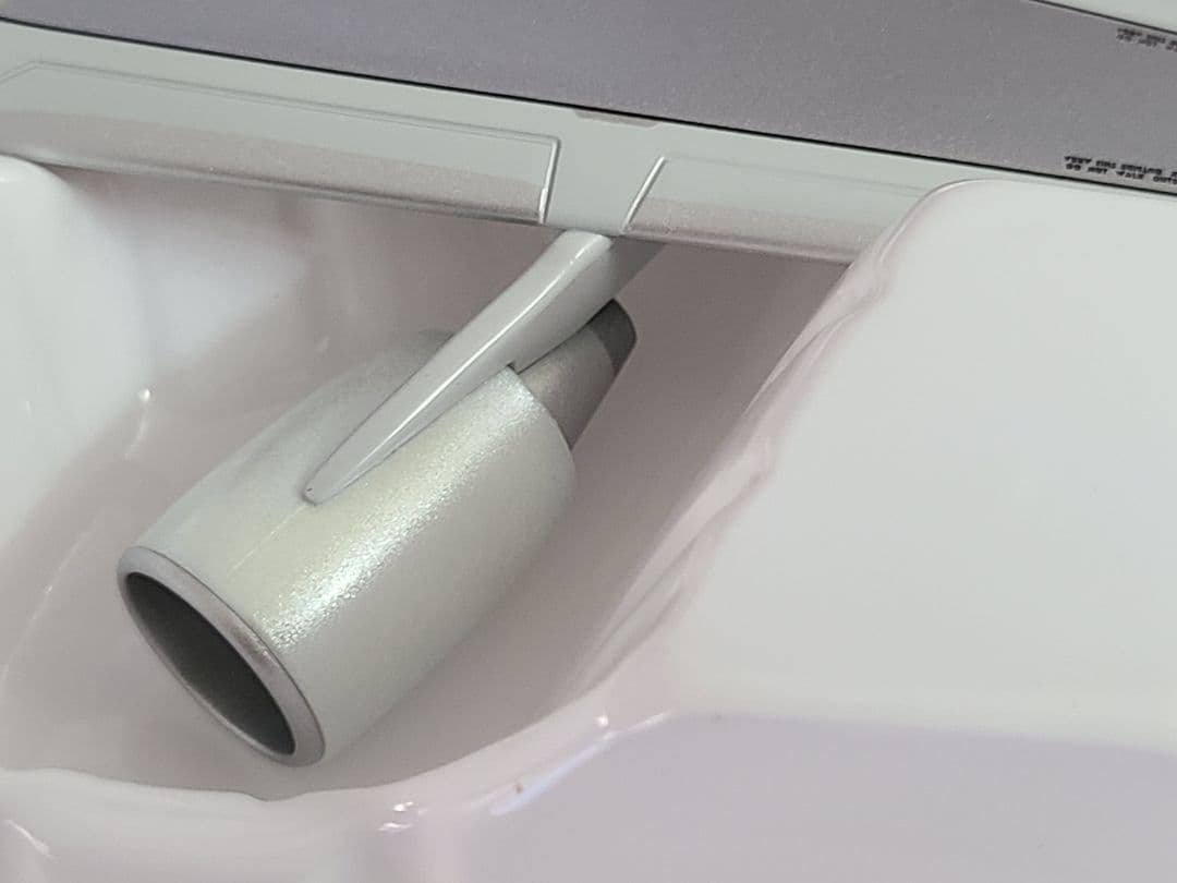 エアバス A330-300 アメリカン航空 (ギア/スタンド付属) 1/200