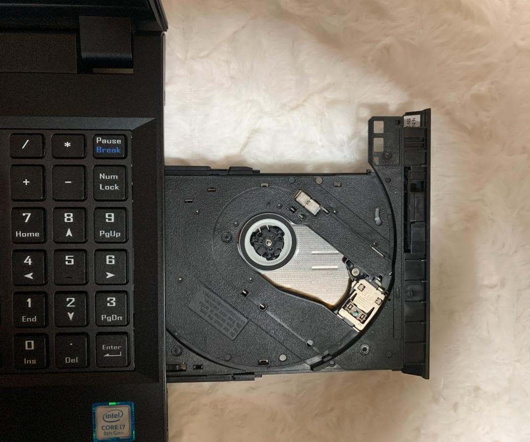 MousePro NB510Z – i7-8565U 第8世代 8GB,SSD