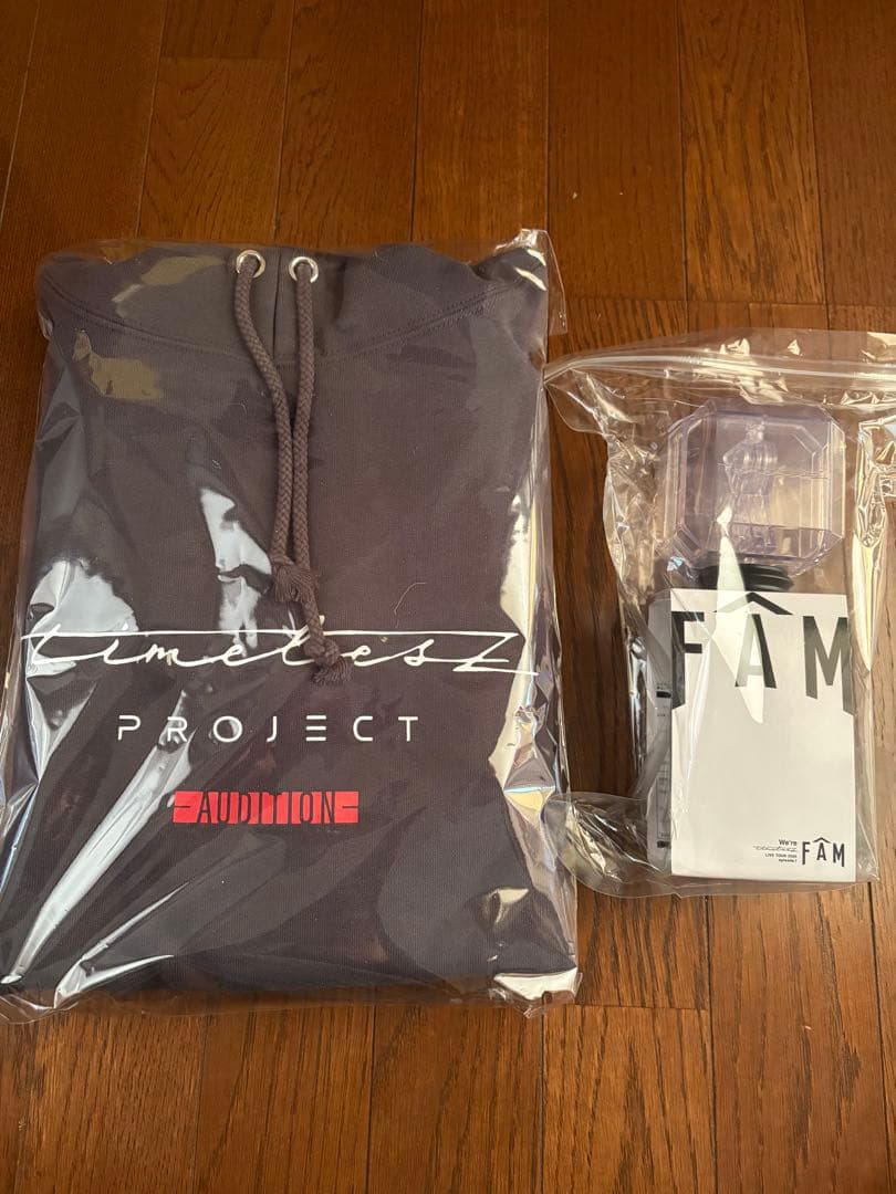 エリタソタイムレス timelesz タイプロパーカー&FAMペンライト