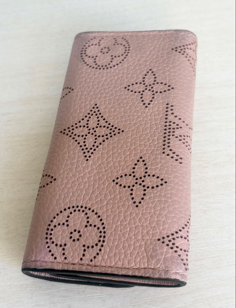 【うゆ】ルイヴィトン　マヒナ　4連キーケース　ピンク