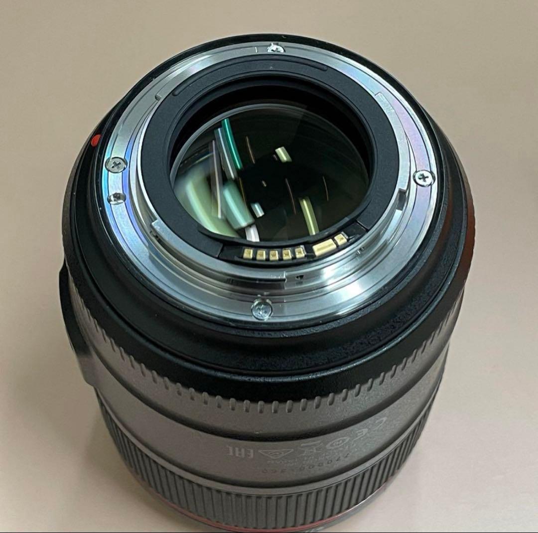 キヤノン Canon EF85mm F1.4L IS USM