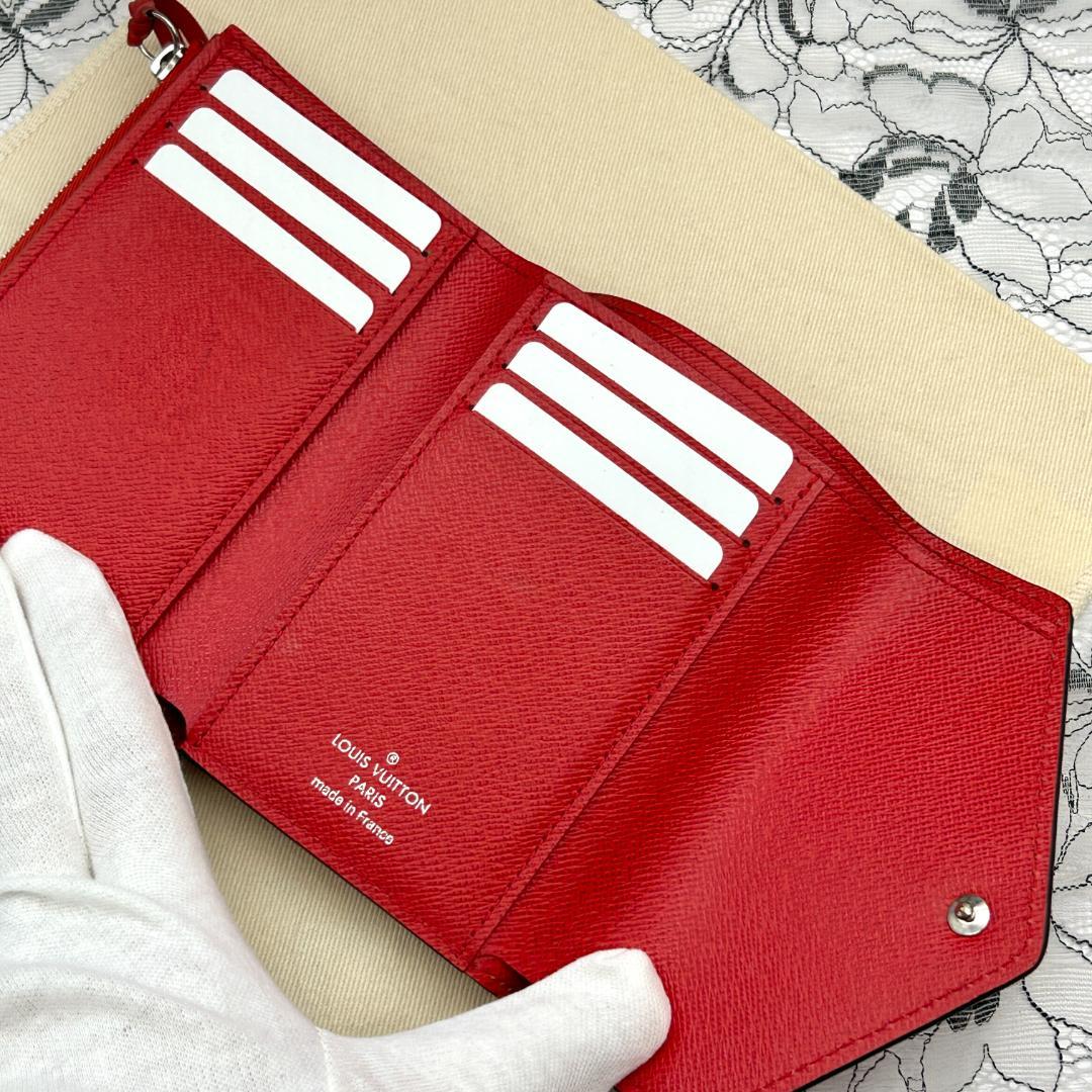 ★極美品★　ルイヴィトン　 エピ　ポルトフォイユ　ヴィクトリーヌ　折財布