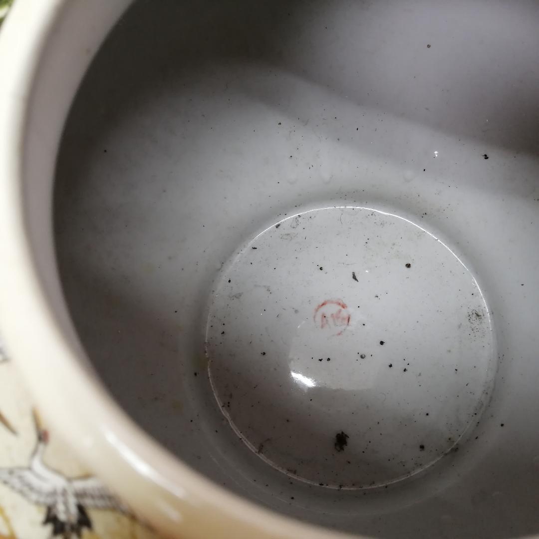 薩摩焼　瀧山作　栄盛窯　飾り壺　壷　金襴手　群鶴文　花鳥図　紋入　置物　飾り物