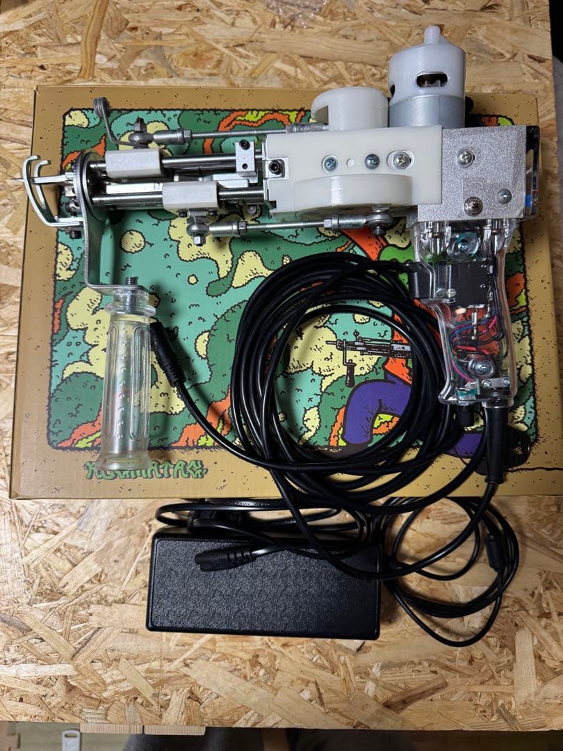 ラグマタグ購入　AK-1 タフティングガン　毛足16mm 美品　完動品　クリア