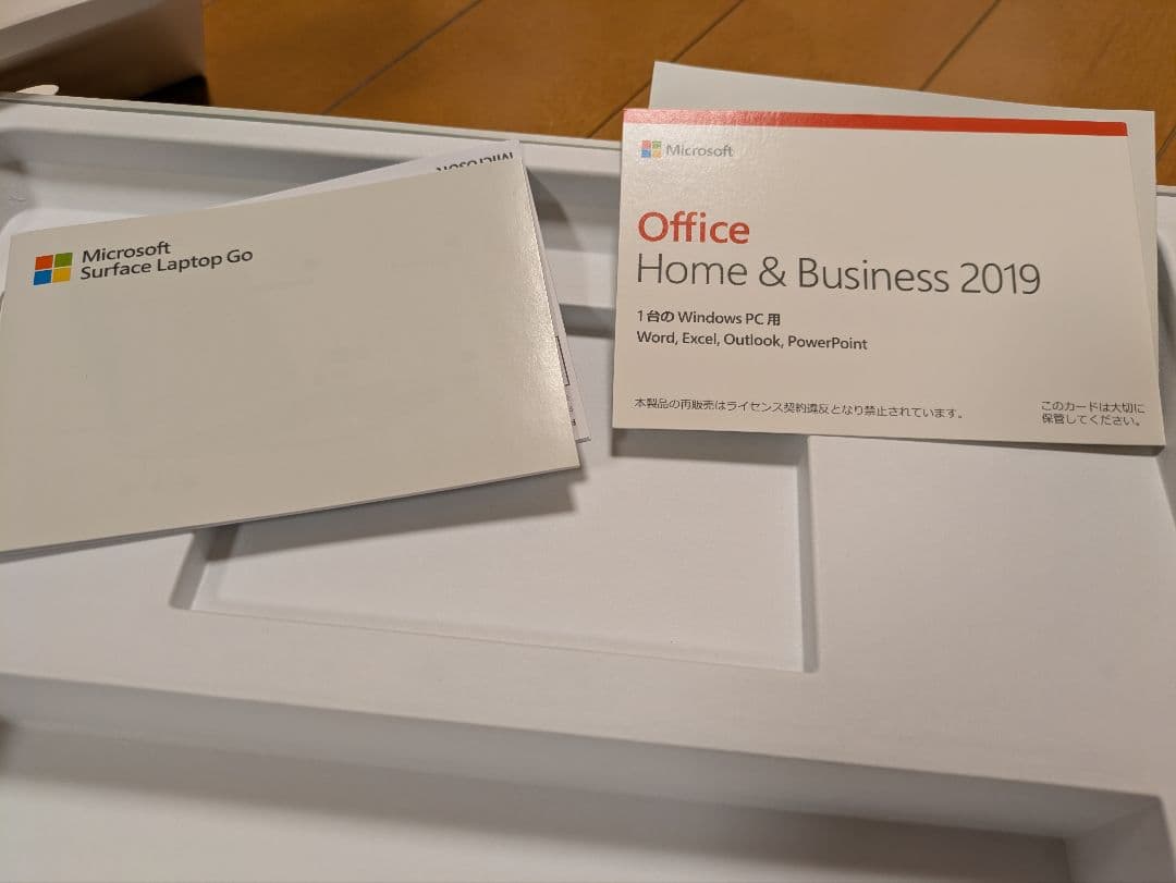 Microsoft Surface タッチパネル ピンク系 HD256GB