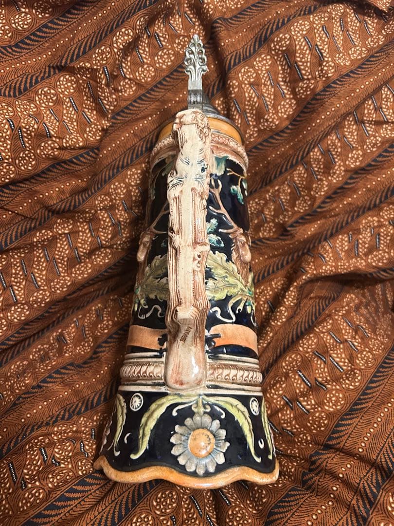 希少レトロ　陶器製ビールジョッキ