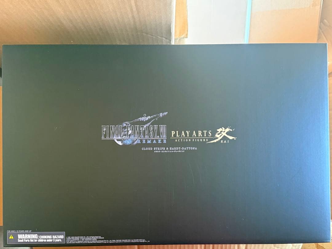 プレイアーツ改　FF7R クラウド　ハーディ　デイトナ　フィギュア