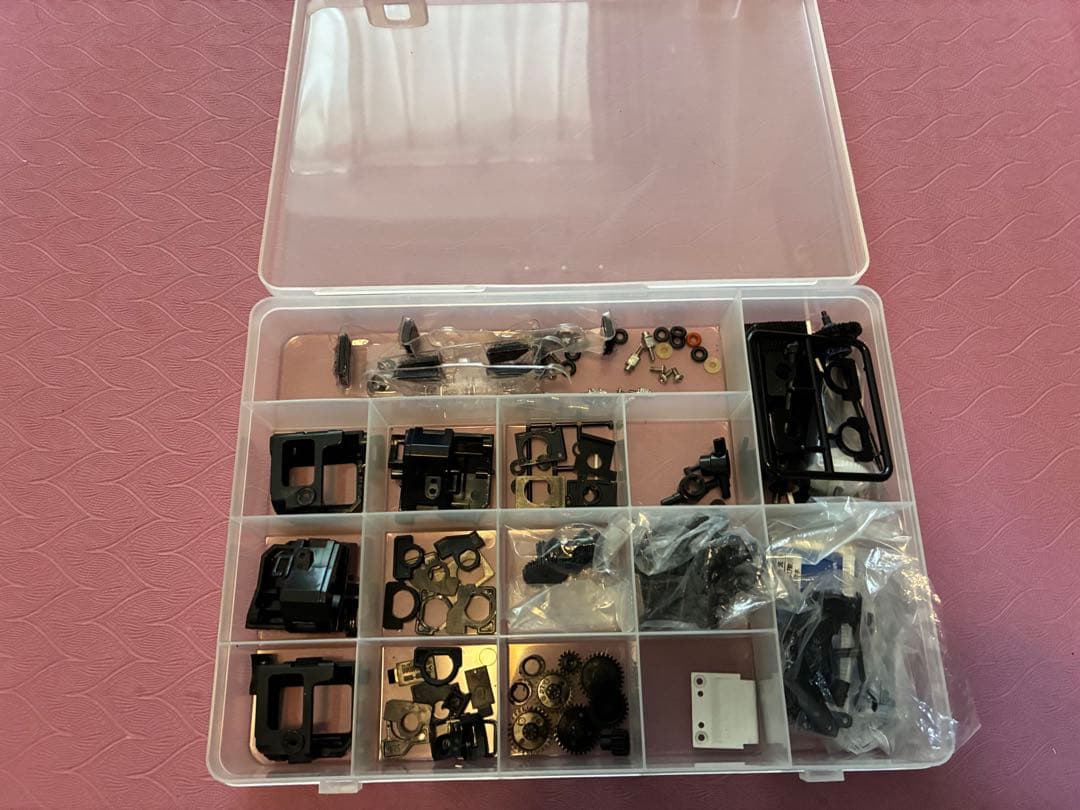 京商ミニッツ旧タイプ、ASC、充電器、バッテリー、交換用パーツなど