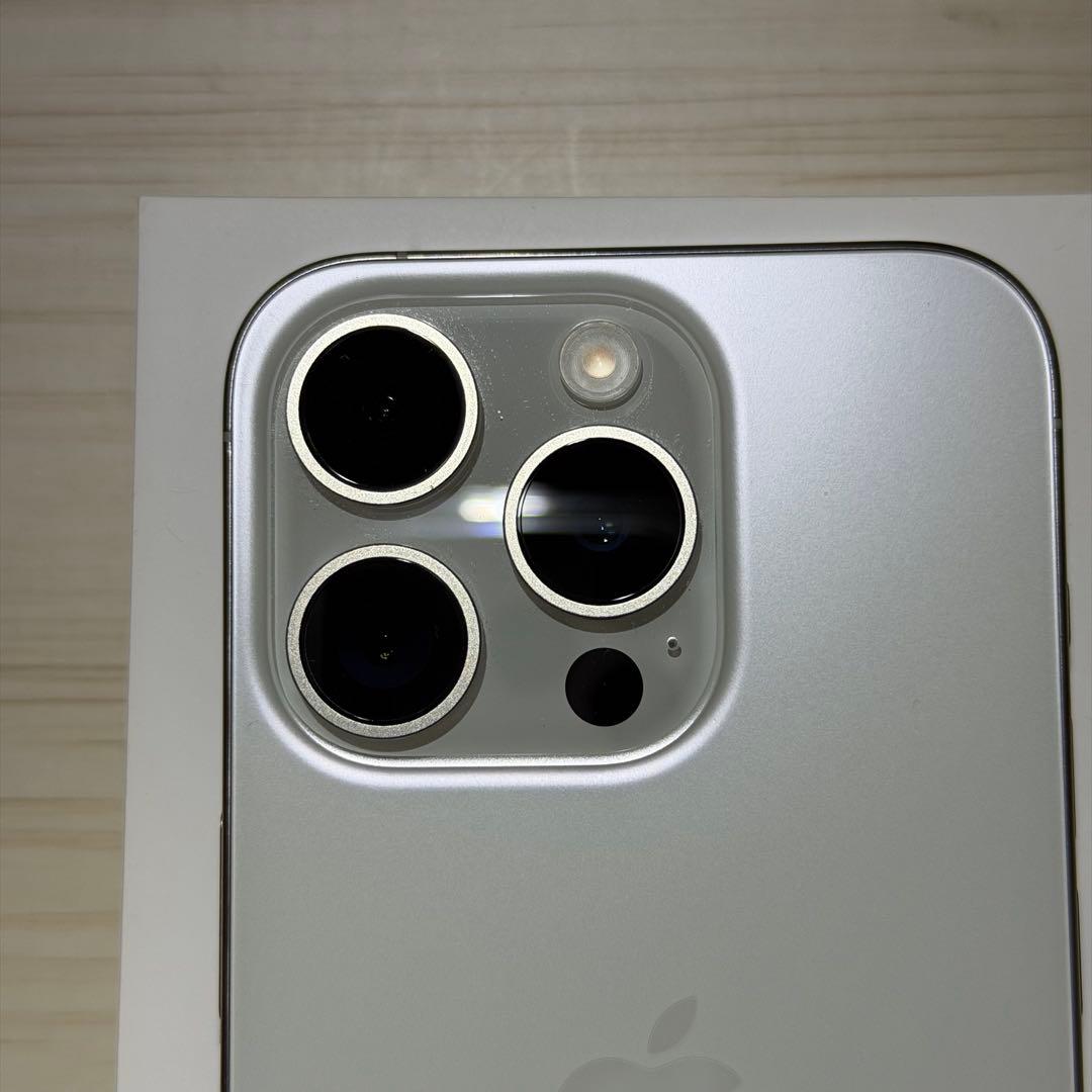 Apple iPhone 15Pro 256GB SIMフリー 美品