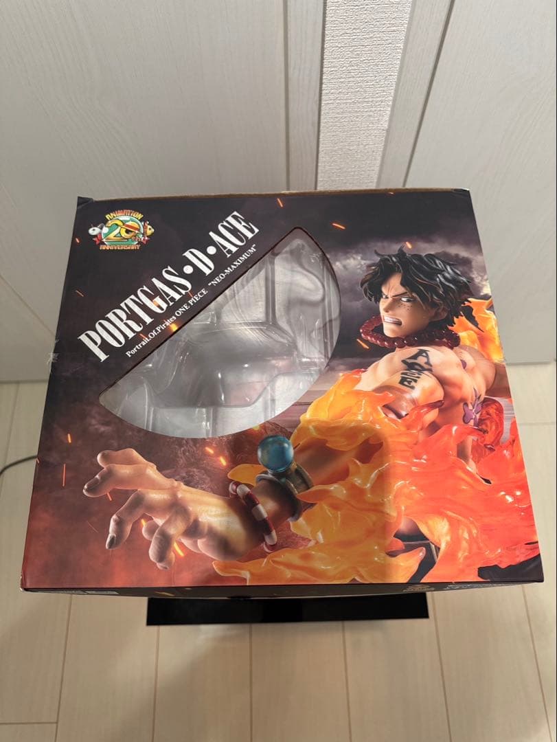 POP MAXIMUM ワンピース フィギュア エース 火拳 LEDケース付き