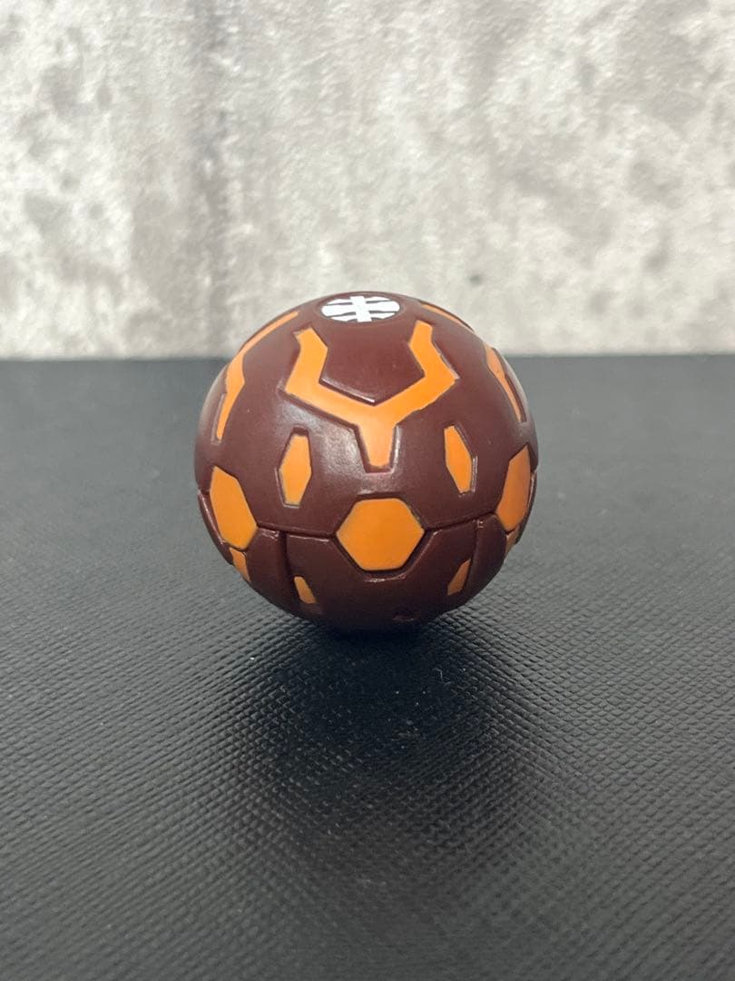 初期爆丸 ジャガーノート　土属性　希少