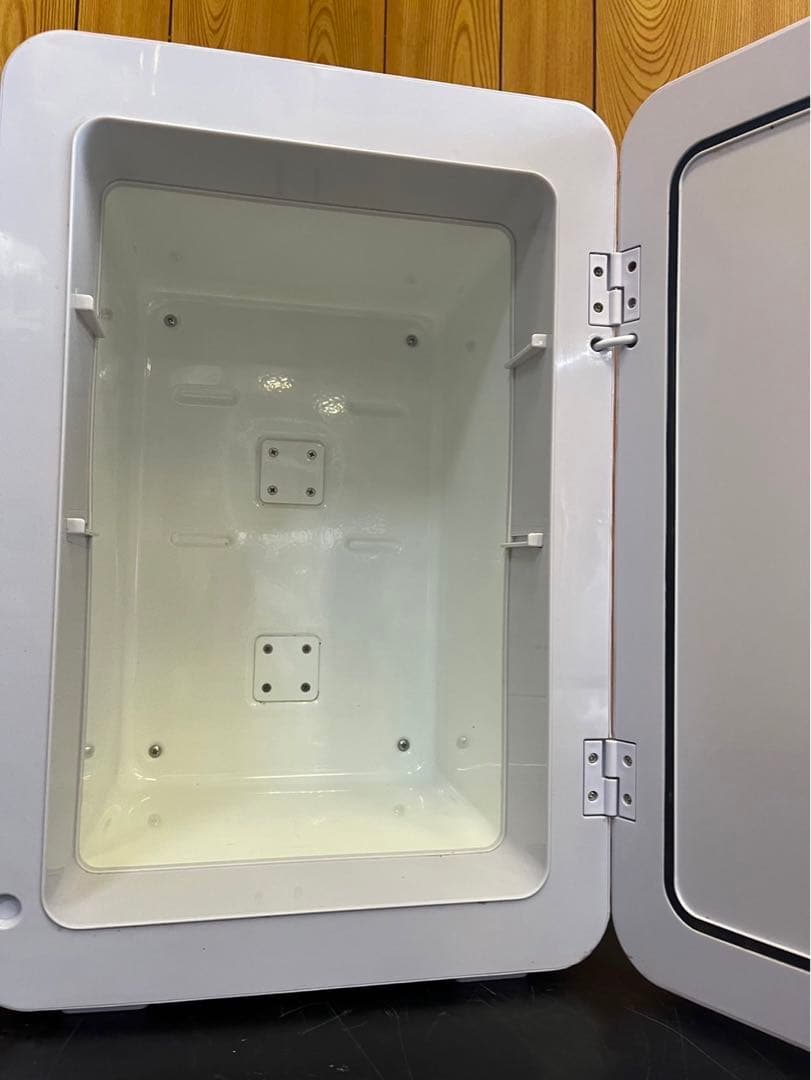 ベルソス VERSOS ダブルペルチェ冷温庫 VS-440 単相100V 24L