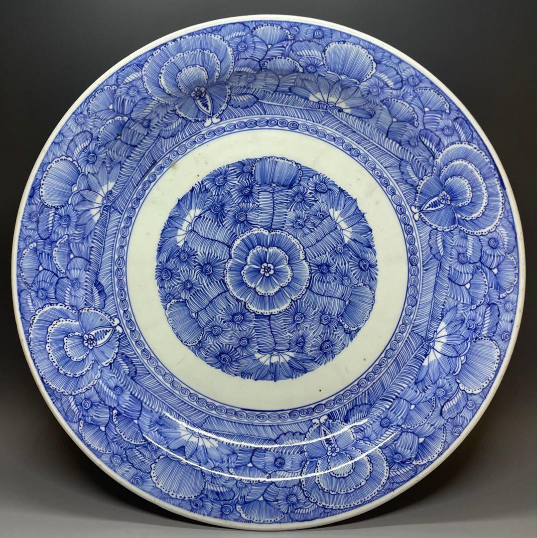 古伊万里　線描大皿　蛸唐草　染付　大明成化年製　　箱付　d991