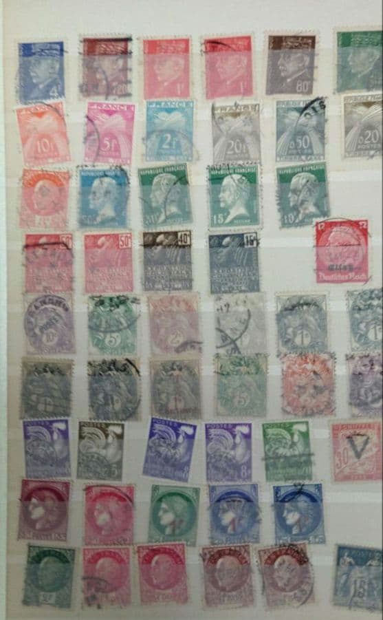 主にフランスの使用済み切手