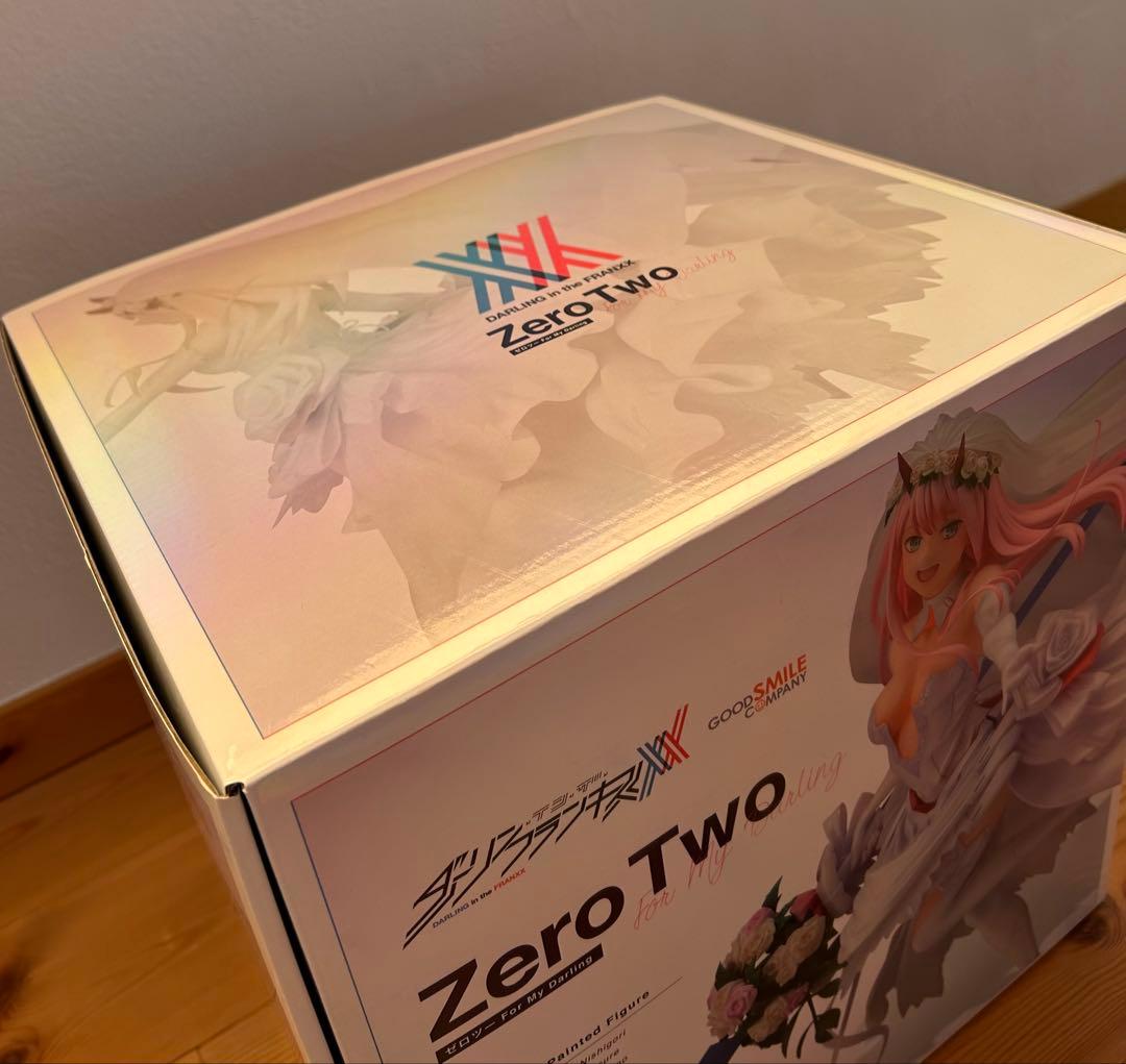 ル*カ様 ダーリンインザフランキス　ゼロツー　フィギュア　ウェディング　ポストカ