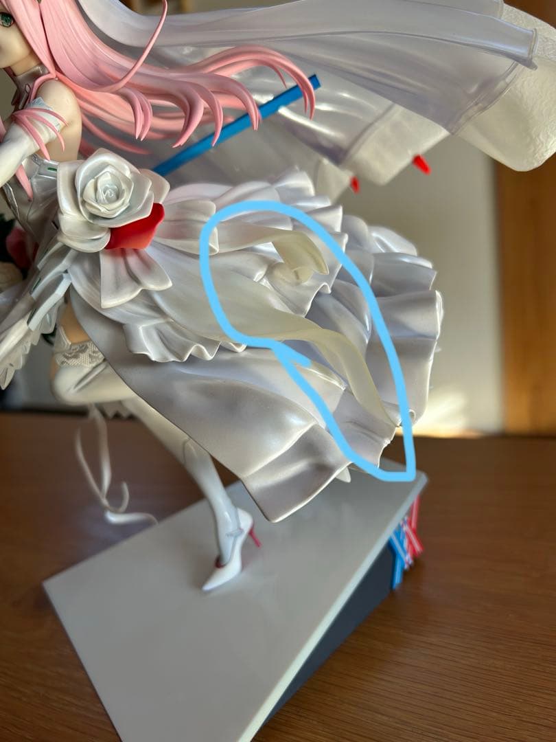 ル*カ様 ダーリンインザフランキス　ゼロツー　フィギュア　ウェディング　ポストカ