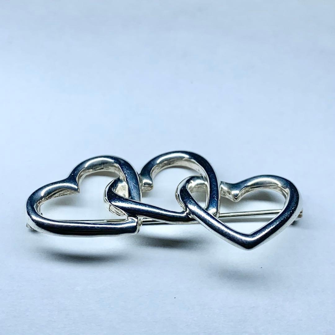 美品 ティファニー トリプルハート ブローチ ピンバッジ シルバー 925