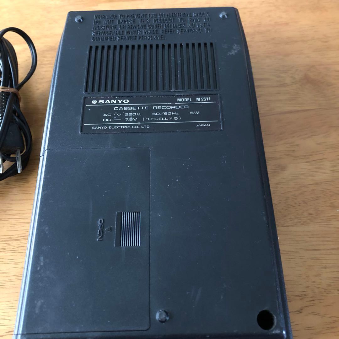 昭和レトロSANYOカセットレコーダー海外仕様　220V激レア初代物稼働品