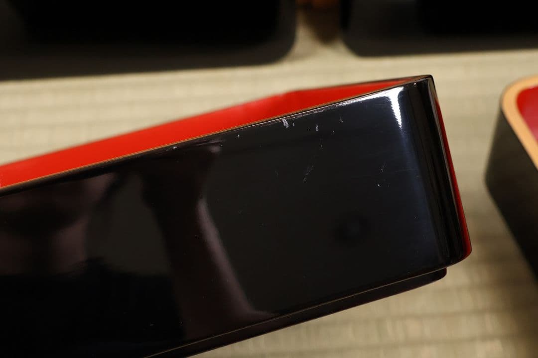 輪島塗 久保田春光堂 蔦家紋 四段重 重台 金蒔絵 黒塗 木製 重箱【MA673