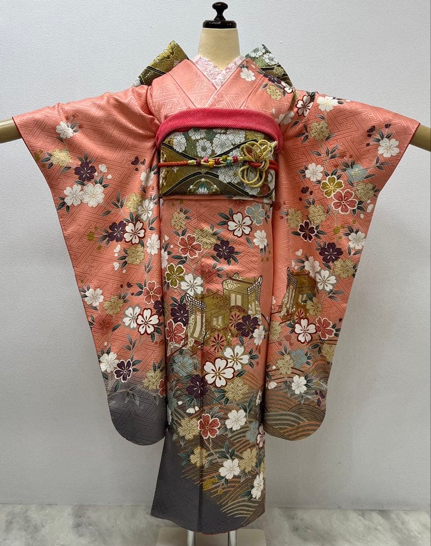 小柄な方に　振り袖　フルセット　別誂長襦袢付　ピンク　成人式　金彩　刺繍　707