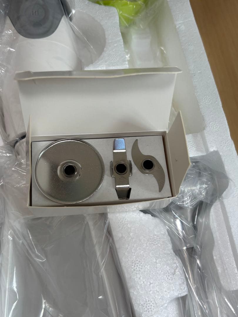 貝印　クイックブレンダー　専用共通カップ(S,Lセット)【新品未使用】