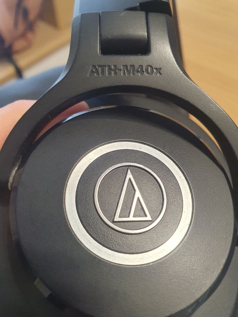 ヘッドホン Audio-Technica professional ATH-M40X