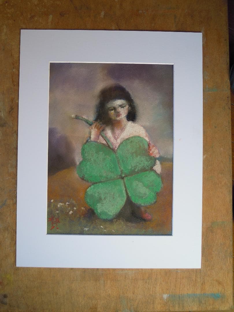 大きな四葉のクローバー