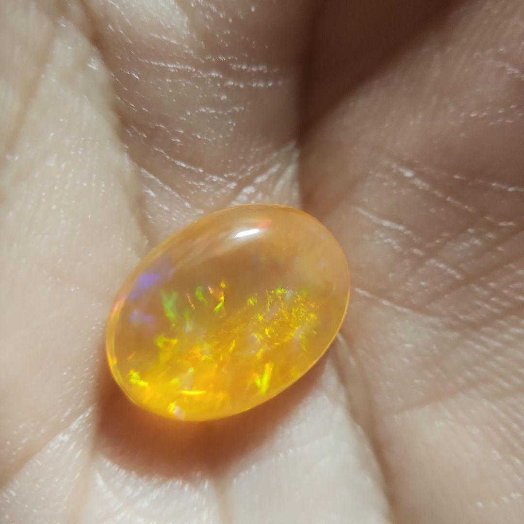 高品質天然ファイアーオパール 3.405ct