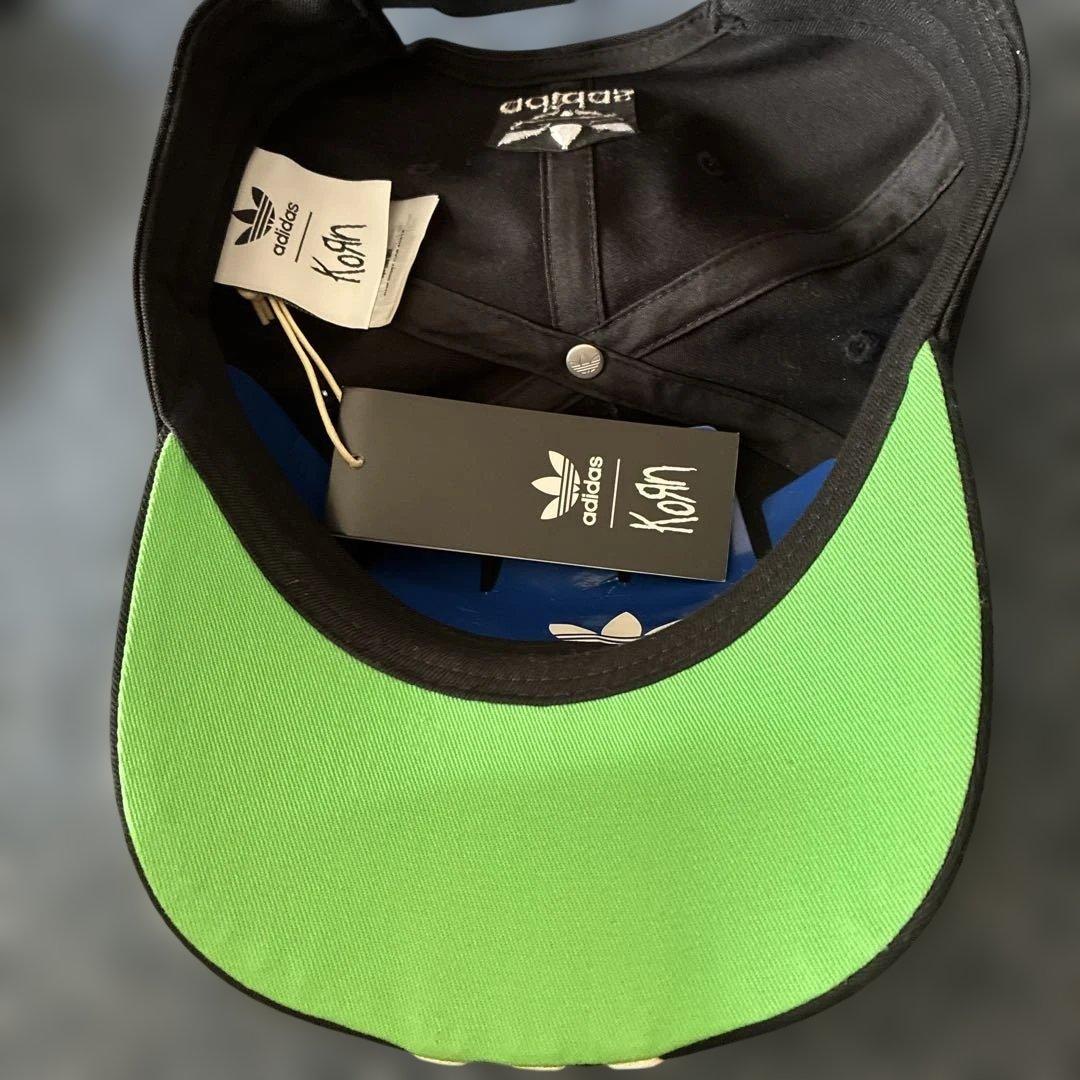Korn adidas キャップ 黒