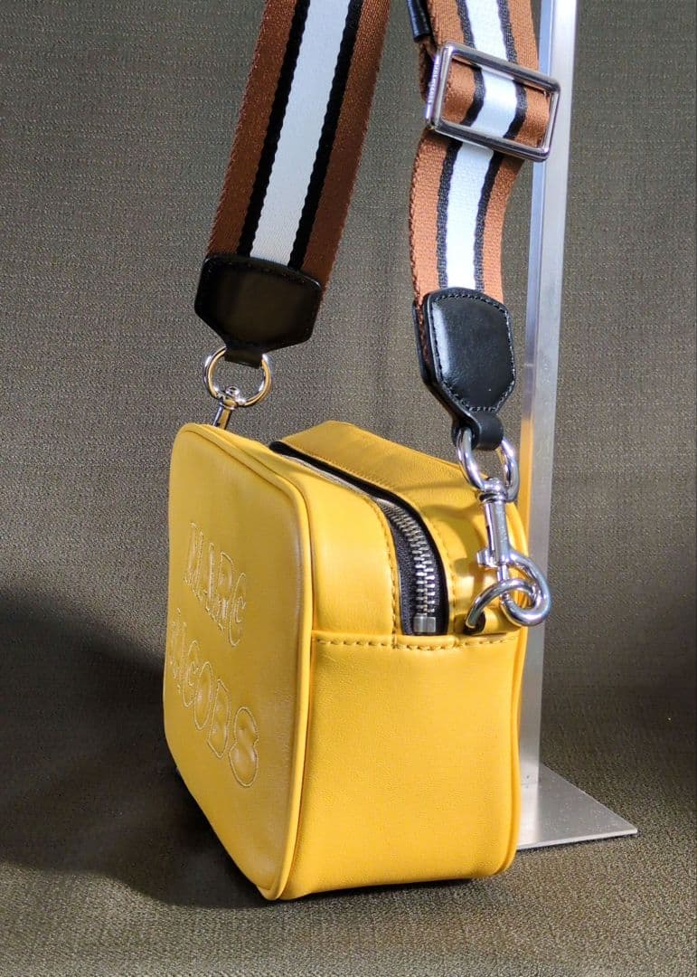 Marc Jacobs フラッシュレザー Crossbody ショルダーバッグ