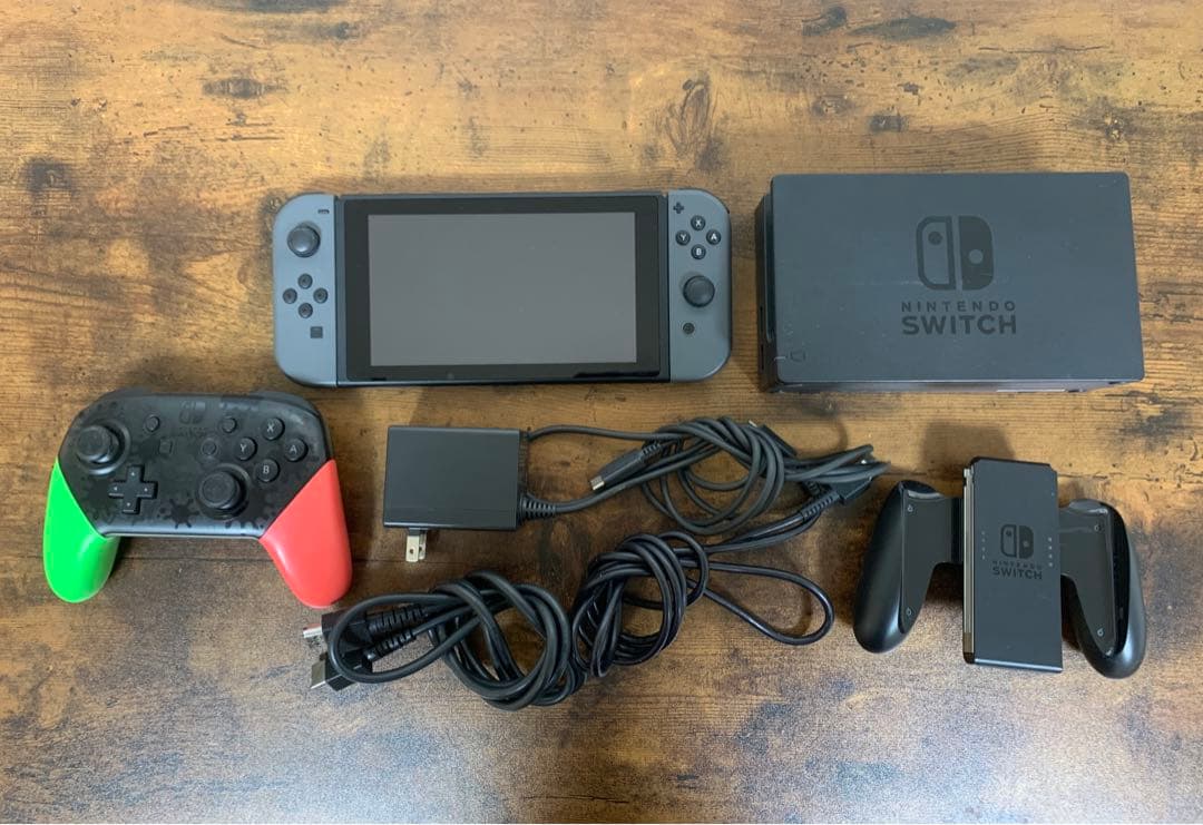 【24時間以内発送】Nintendo Switch 黒　本体　箱無し