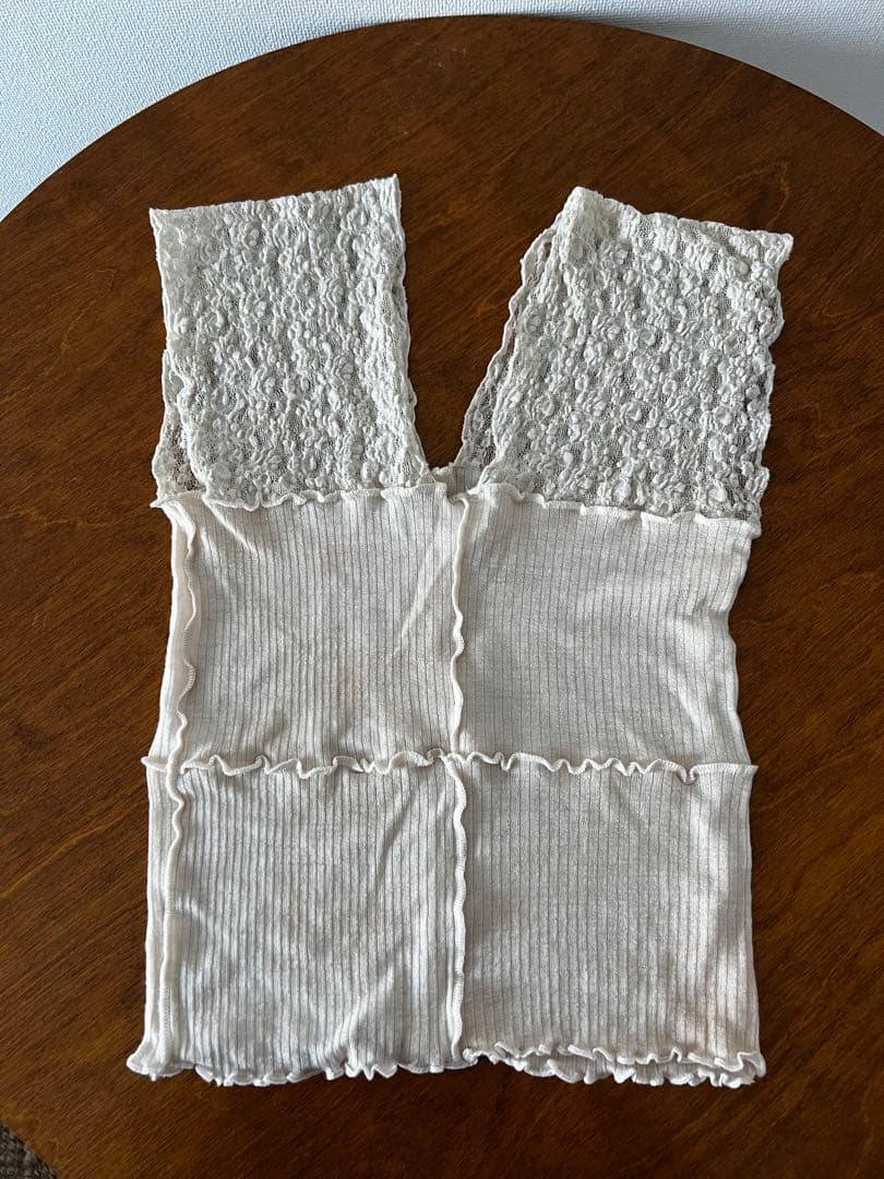 baserange Nehru タンクトップ - レース＆ウール