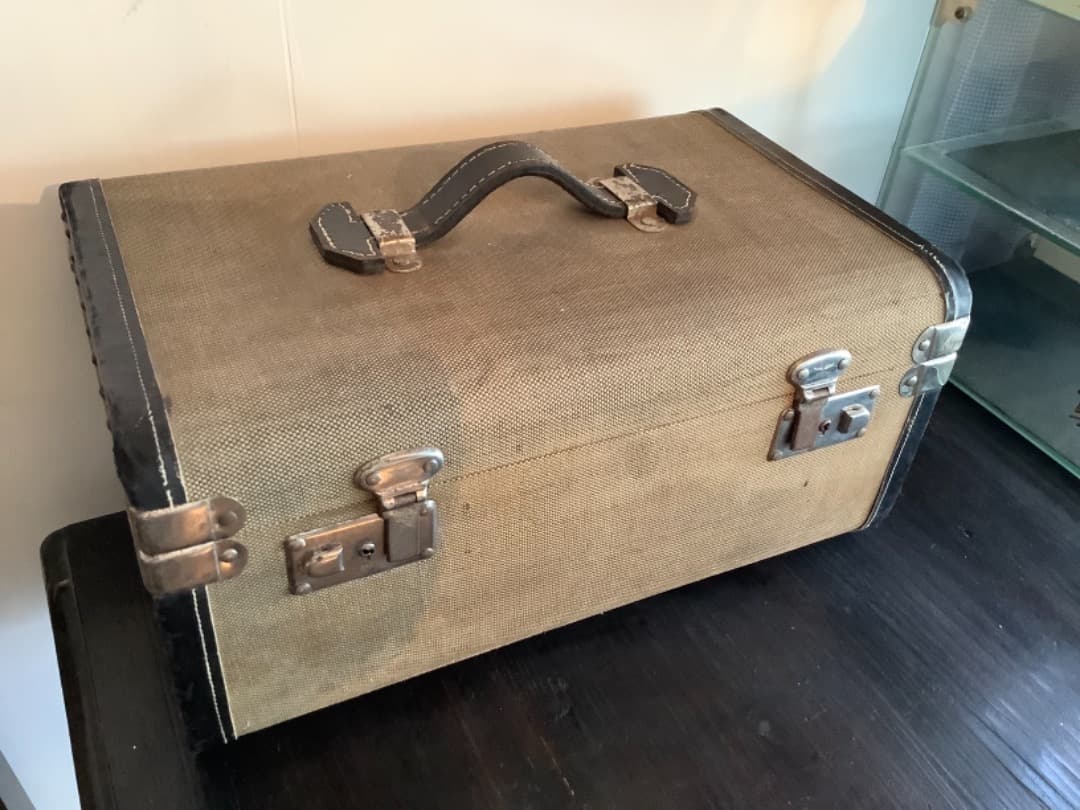 イタリア　アンティーク　バニティーケース　マセラティ　フェラーリ　フィアット