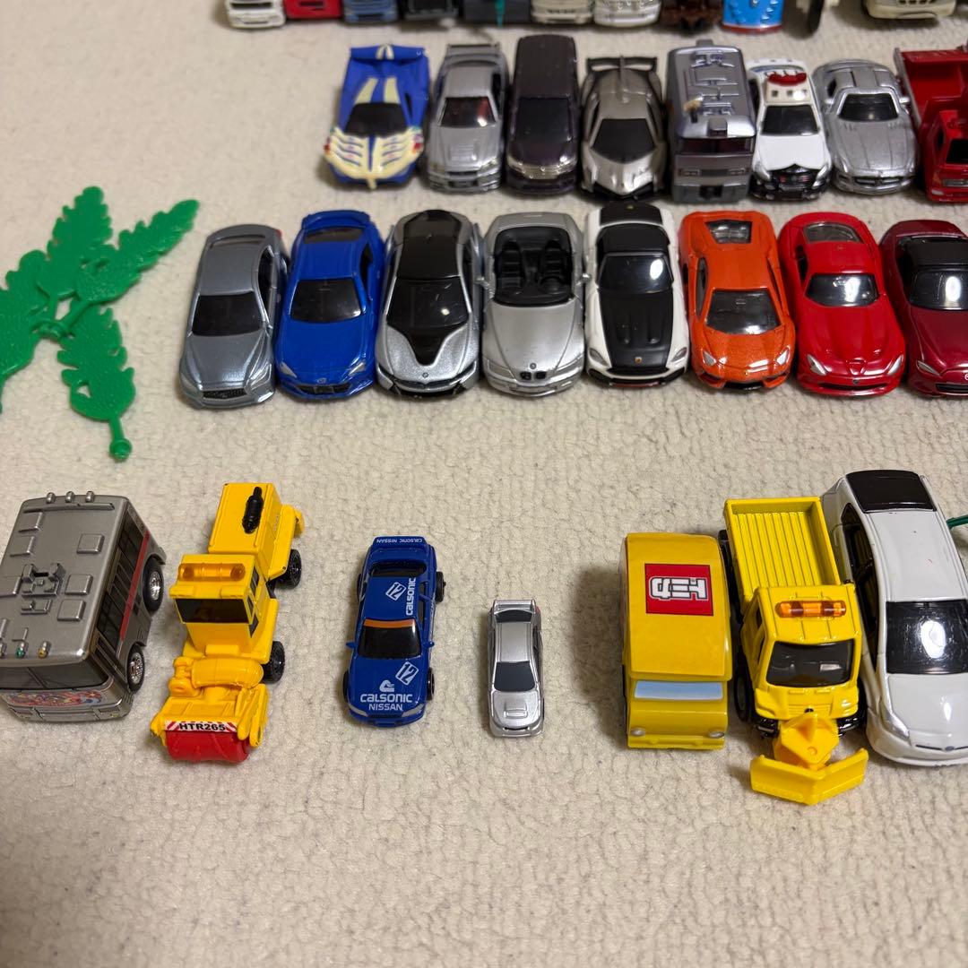 トミカ　72台　まとめ売り