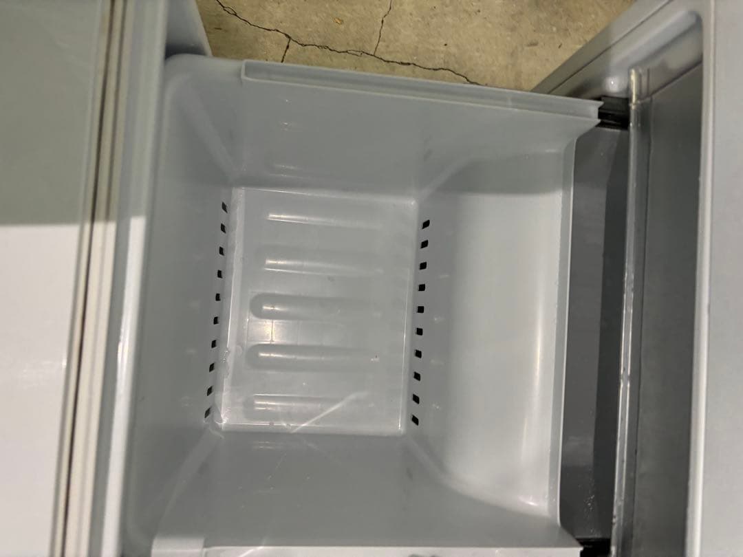 【送料設置込み】2023年製yselect 2ドア冷蔵庫156L YRZF15J