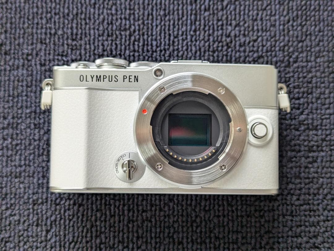 【美品】オリンパス PEN E-P7 ボディ ホワイト ペン OLYMPUS