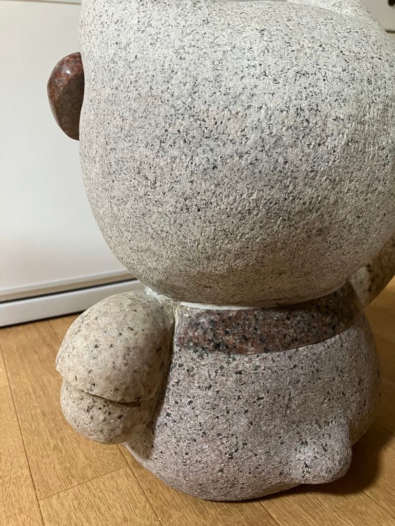 ハローキティ 石像