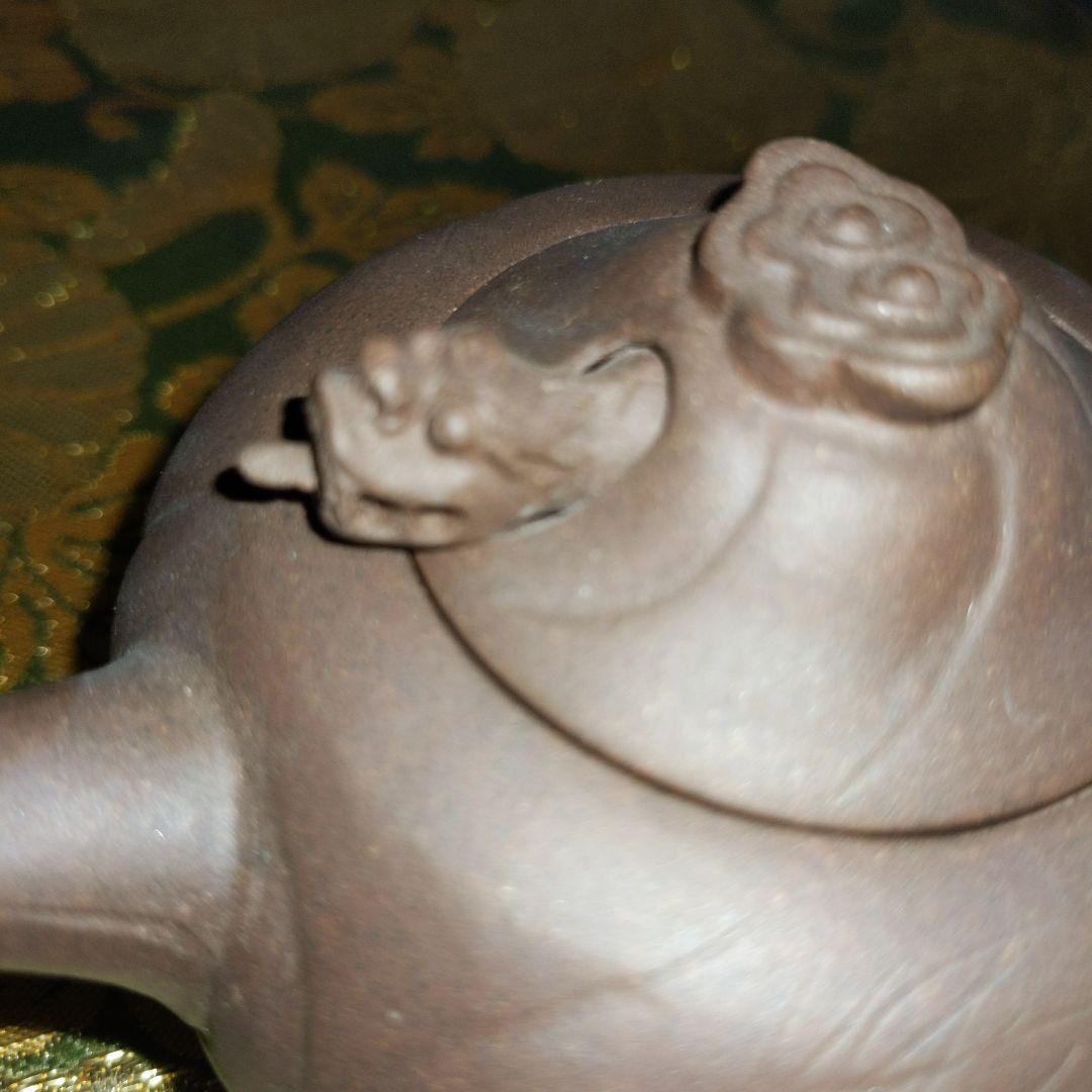 【最終価格】中国　紫砂朱泥　彫刻入　急須水滴