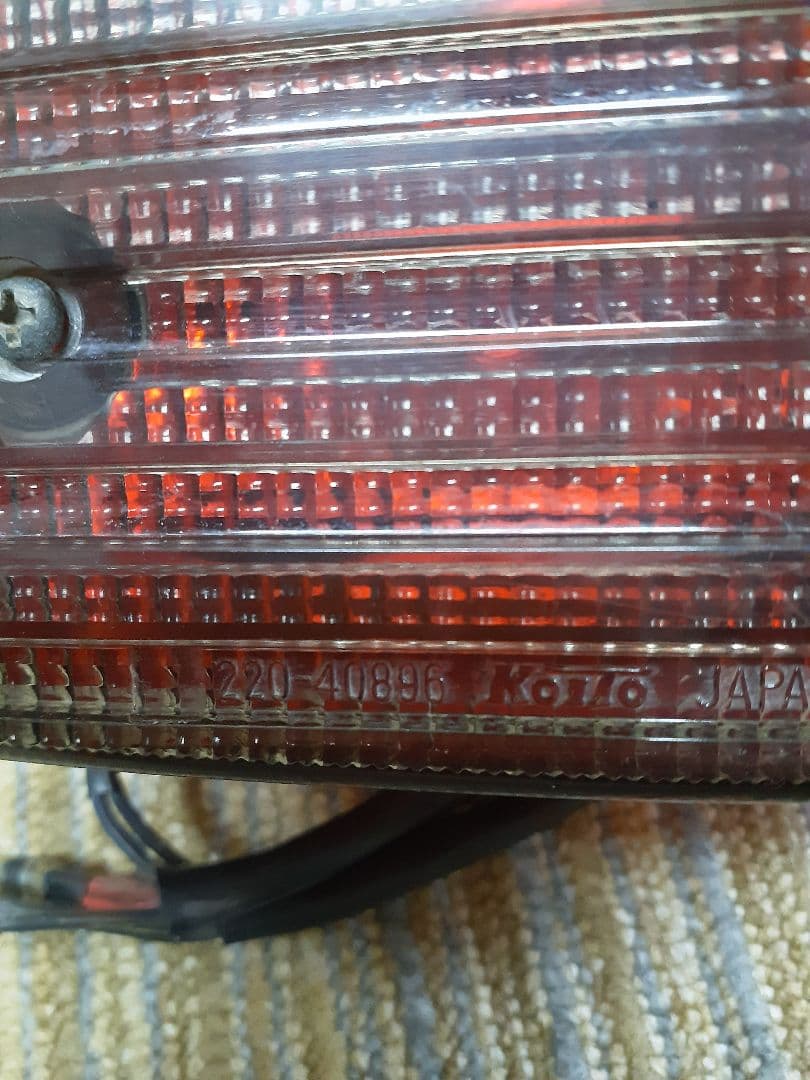 Z400GP テールランプ　中古