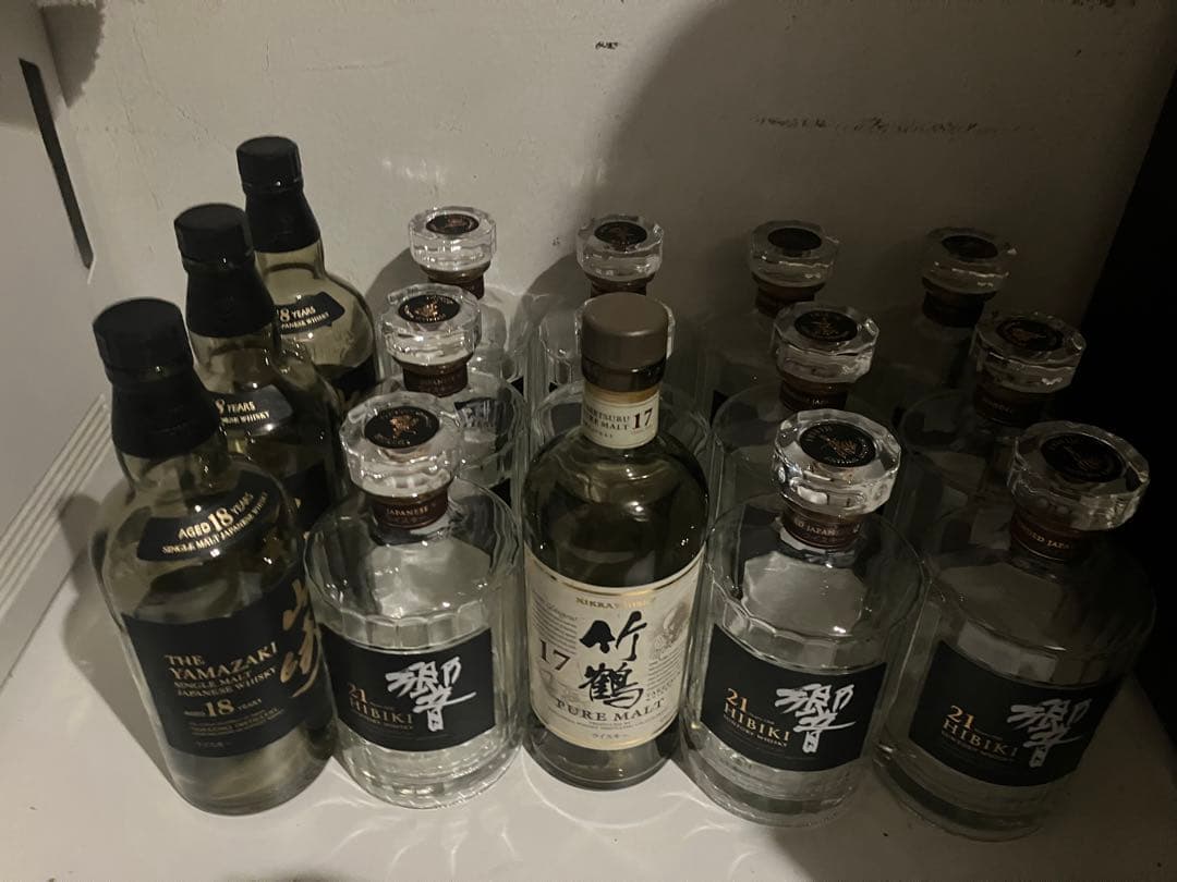 山崎18年3本　響21年11本　竹鶴17年1本　空瓶