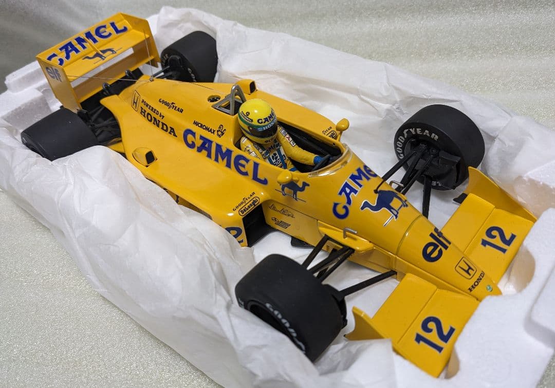 ミニチャンプス Lotus Honda 99T Ayrton Senna