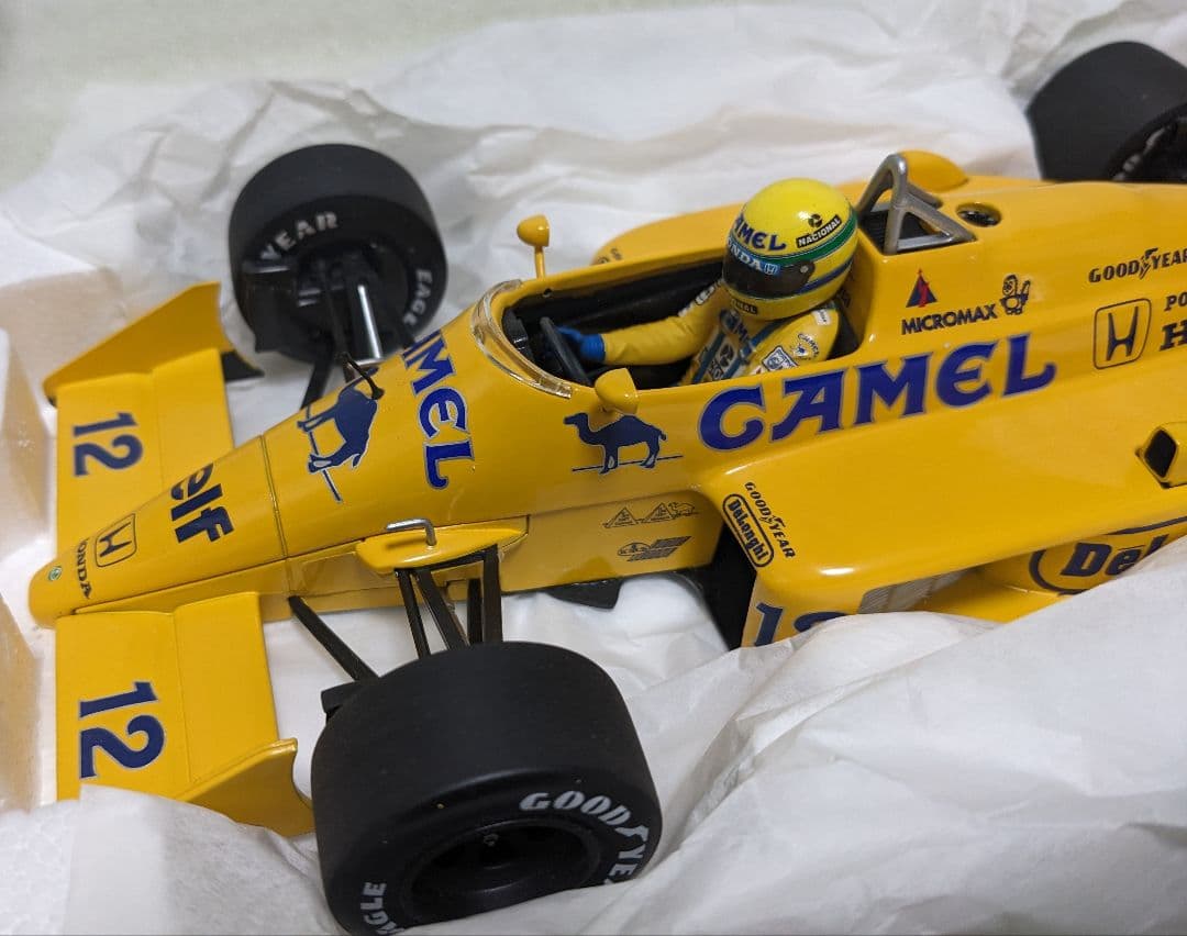 ミニチャンプス Lotus Honda 99T Ayrton Senna