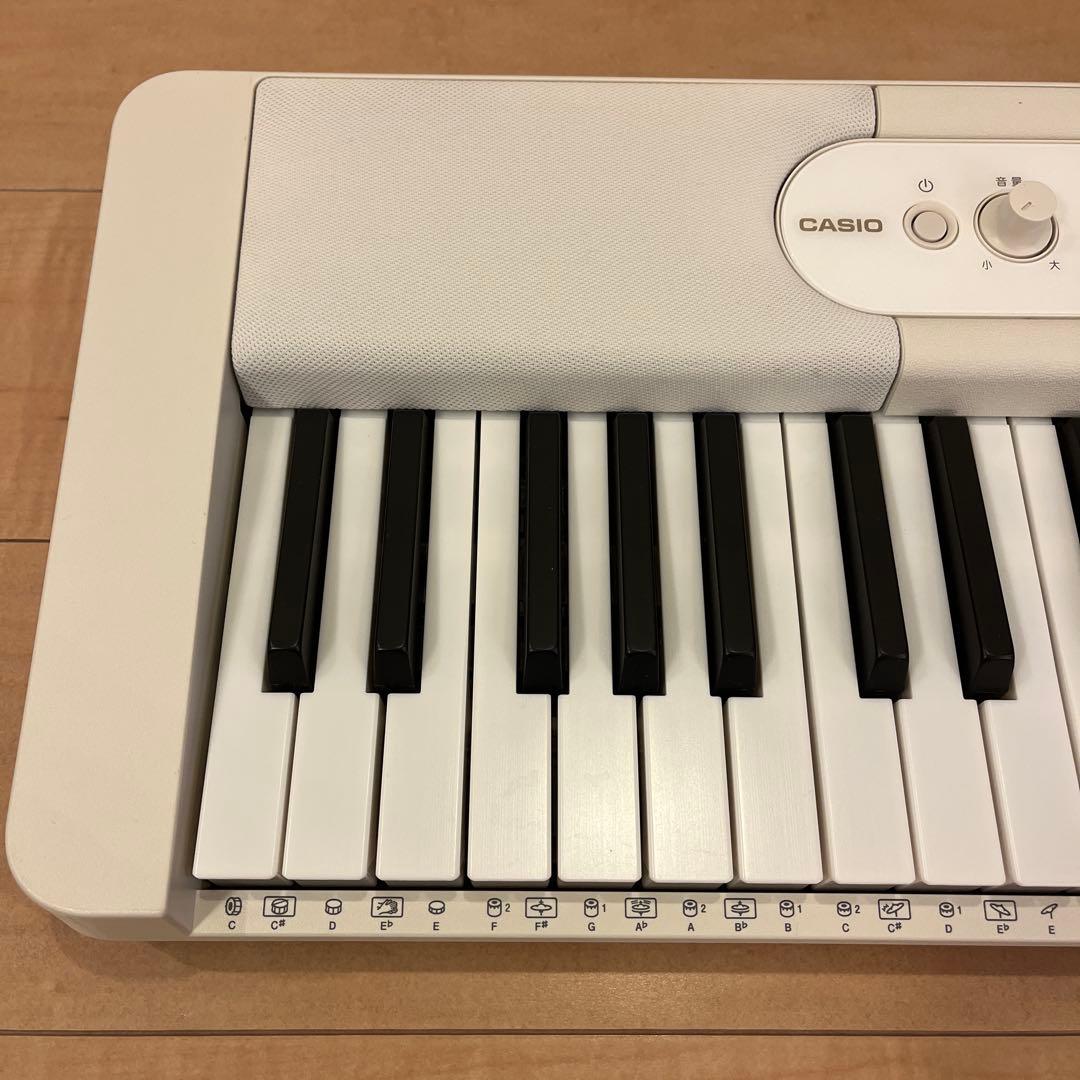 美品　CASIO Casiotone LK-526 デジタルキーボード光ナビ