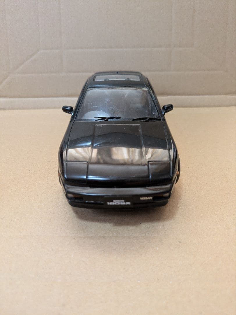 アオシマ　DISM 1/24 NISSAN 180SX