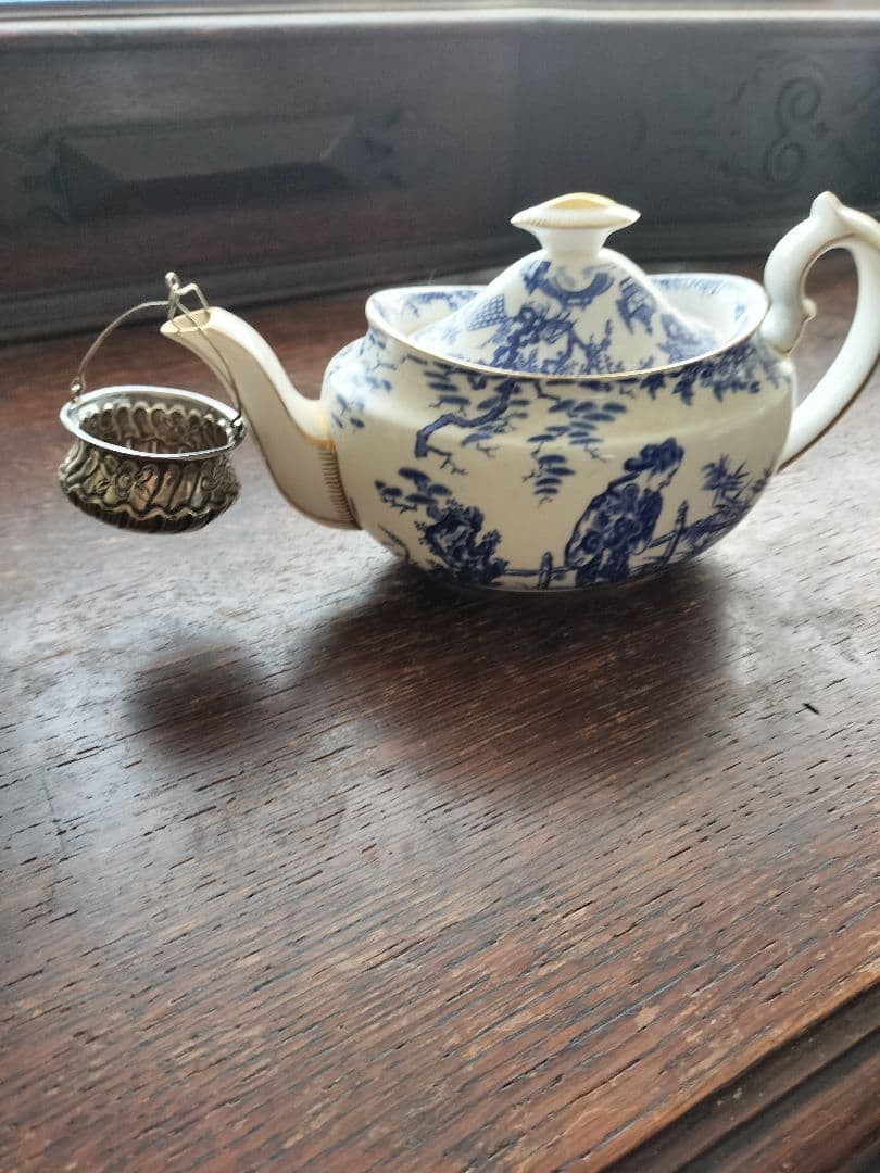 イギリスアンティーク銀の茶濾し
