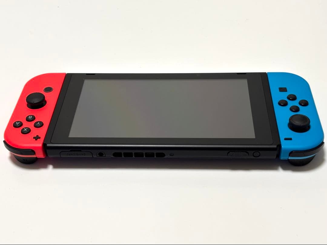 n*3様 【バッテリー強化版】Nintendo Switch 本体