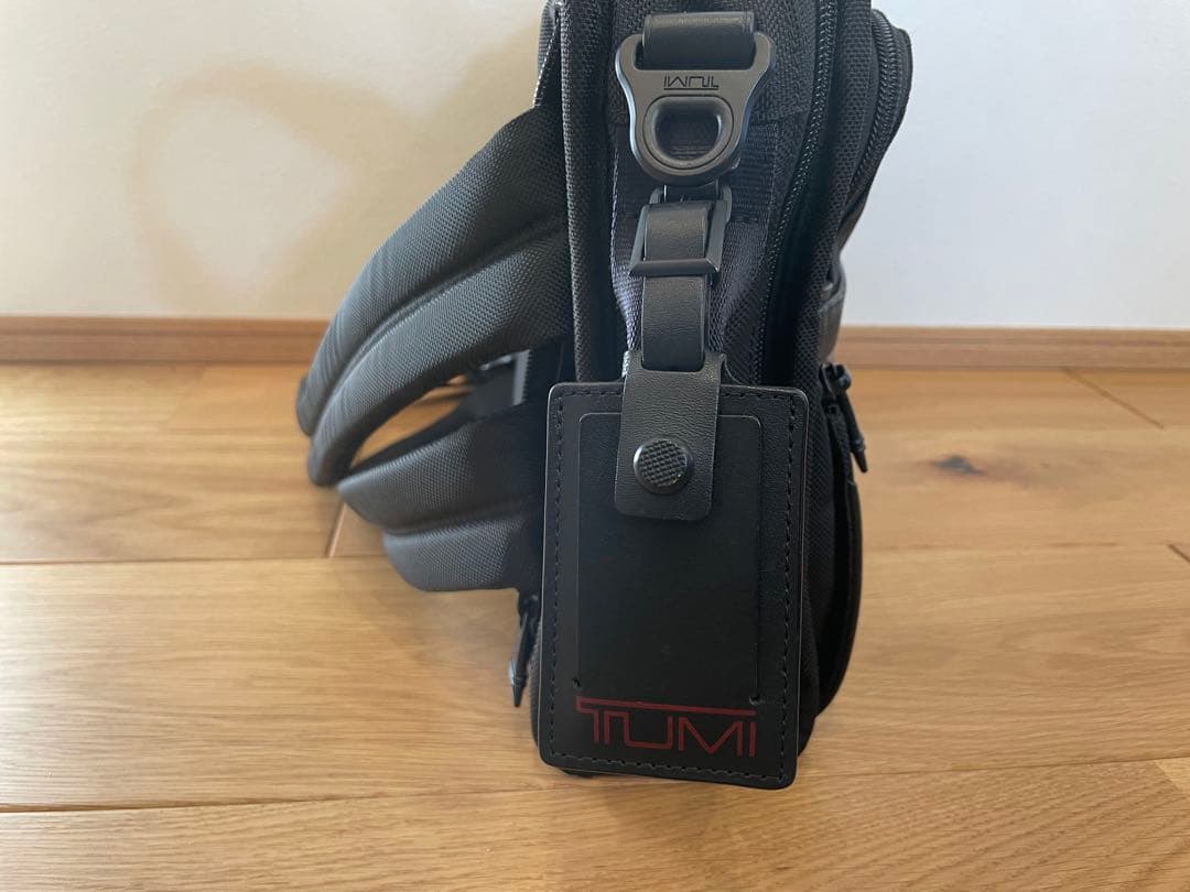 k*9様 TUMI Aplha スリム・スリーウェイ・ブリーフ(手持ち・肩掛け・